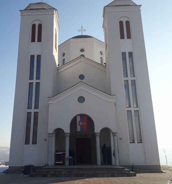 26982184_2013663732213669_882596050_o