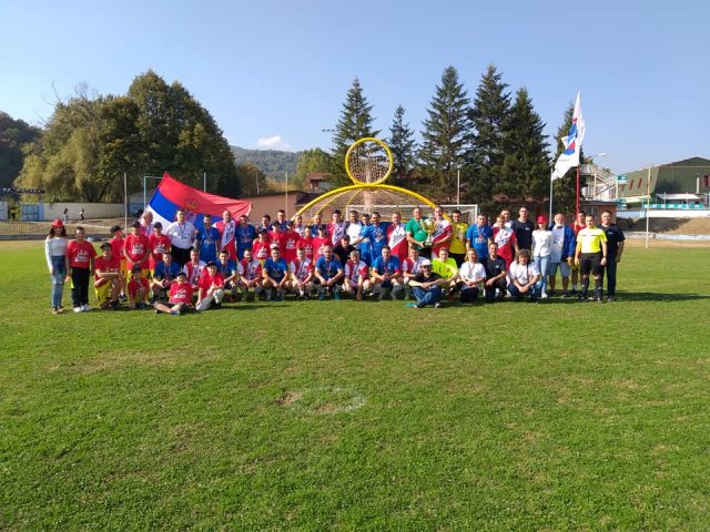 43248196_2063927956997367_5462901188775116800_n